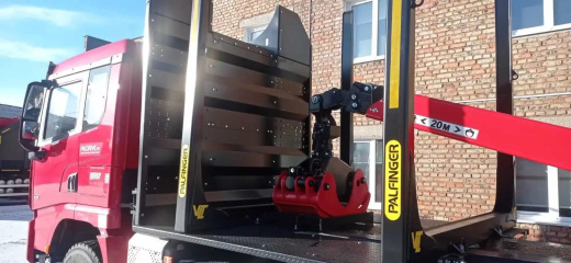 Сортиментовоз SHACMAN SX32586V384 с гидроманипулятором ВМ 10-74